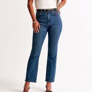Abercrombie & Fitch Women's Curve Love Super High-Rise Ankle Straight Jeans